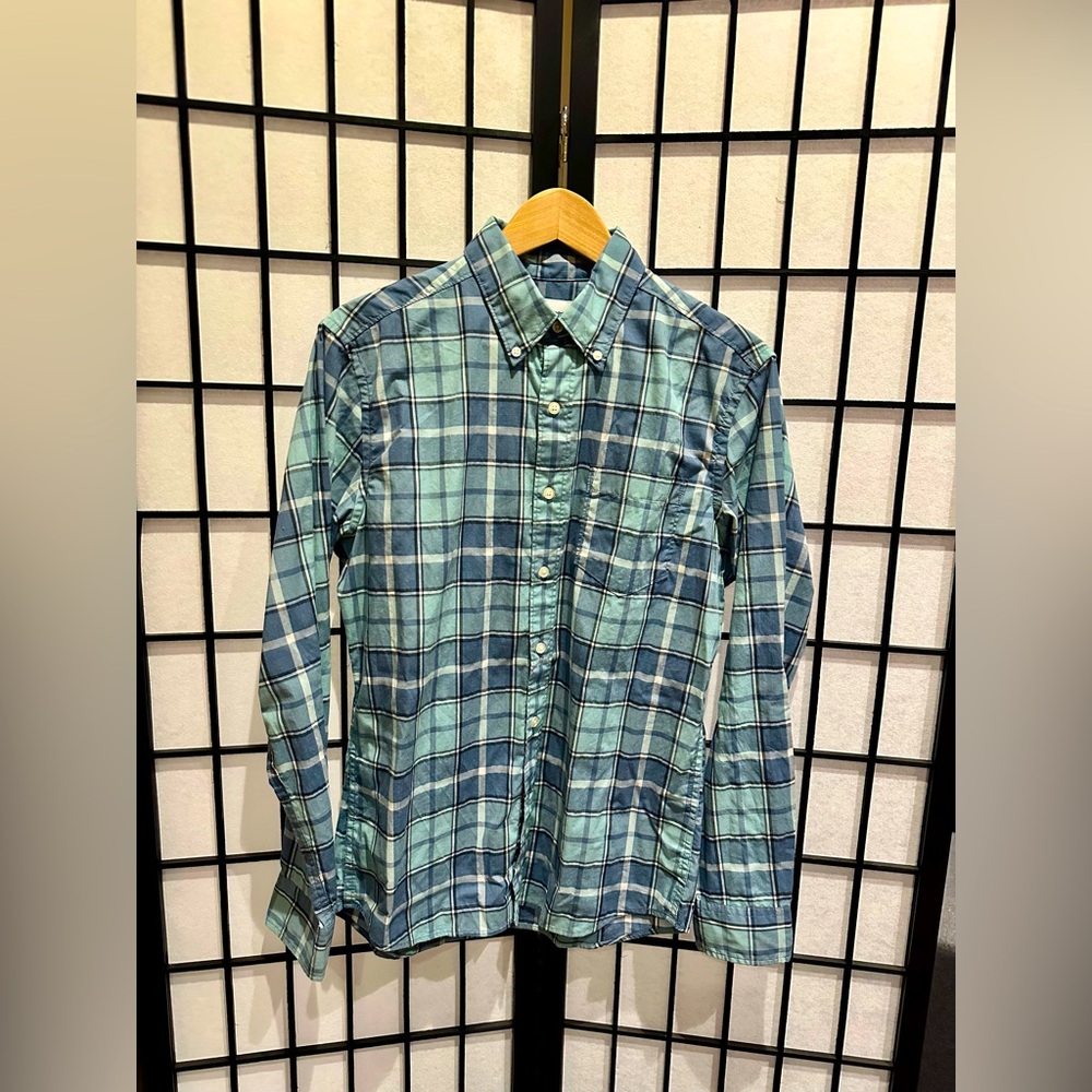 Sonoma Men's Button Collar Shirt (S)